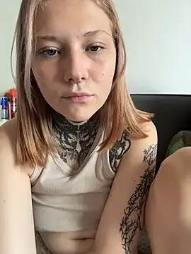 XXX chat uživo modela FionaMurr