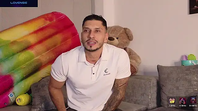 Seth_Vegaa Live XXX-Chat