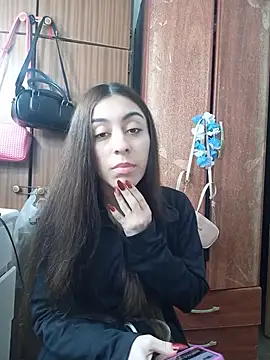 Jennyvignaduzzo XXX чат на живо