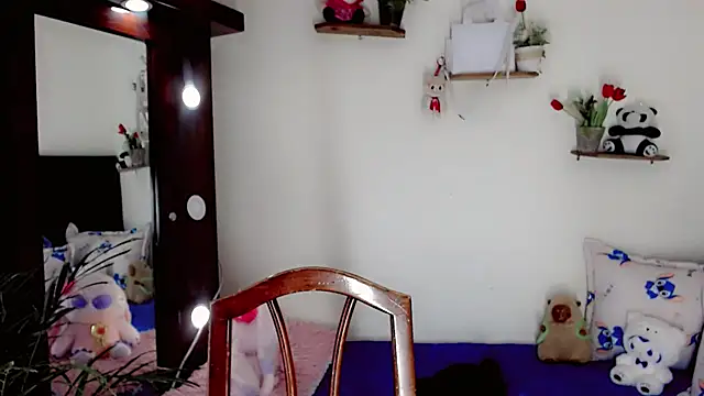 NathalialLooesn Live XXX chat