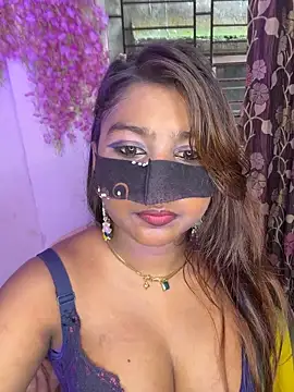 Hot-Anamika2 élő XXX-chatje