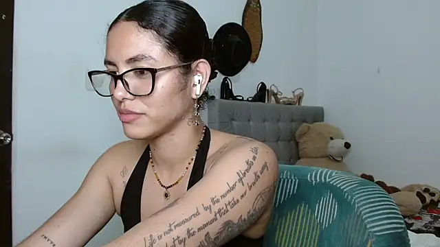 Sexy_Lia_ webkamerás műsora