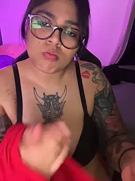 miacanela_xo élő XXX-chatje