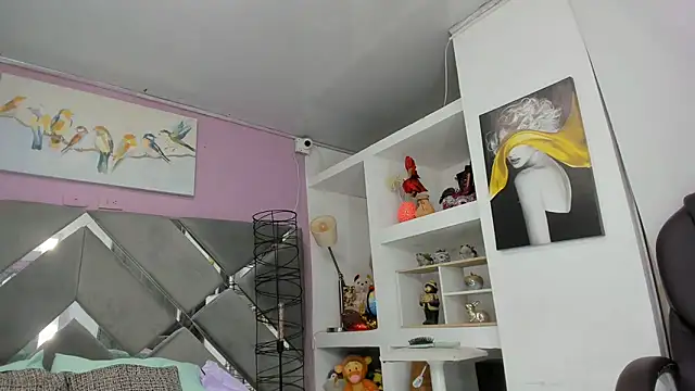 Zaira_sofiaa élő XXX-chatje