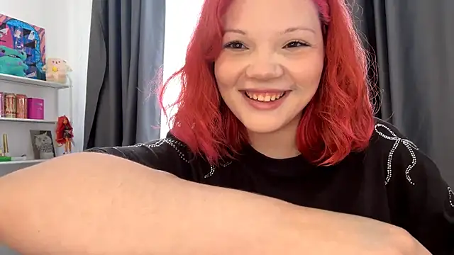 SmilingCutie's Live XXX Chat