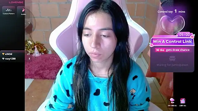 Maggie_Fox3 Adlı Modelin Canlı XXX Sohbeti