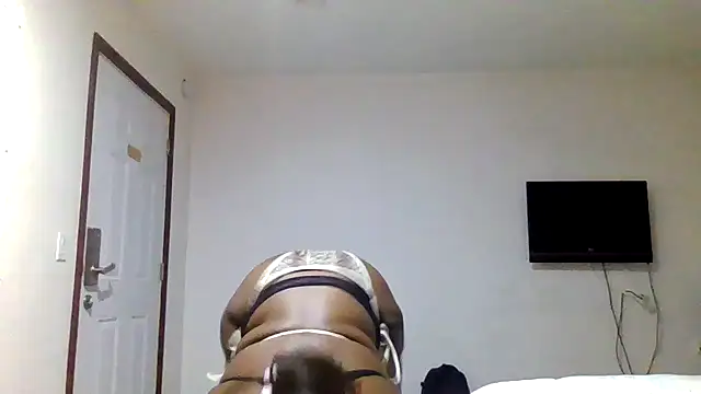 הופעת וובקאם של kellycam0
