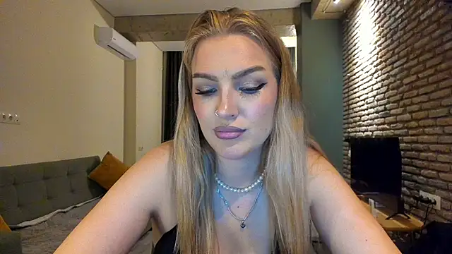 دردشة fifteenpoem الجنسية المباشرة