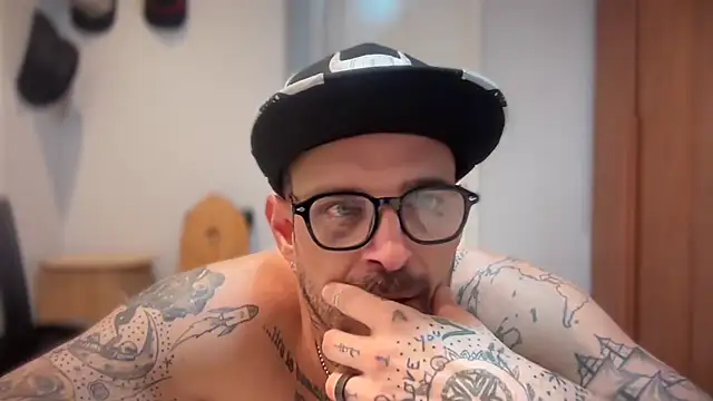 Californiabrazilian's Webcam Show