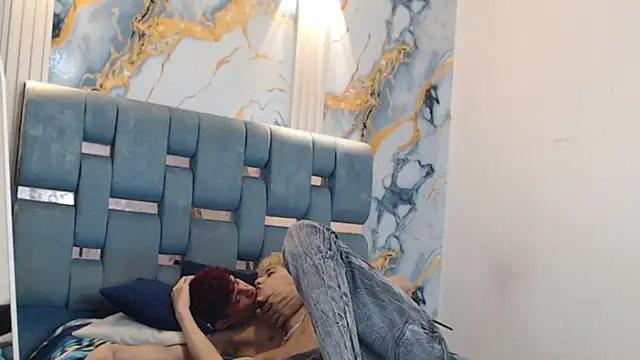 XXX chat uživo modela YOUNG_BOYS_HELL