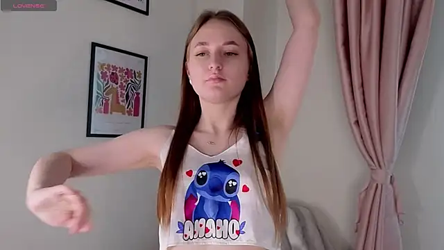 Chat +18 de LeishaChamblee ao vivo