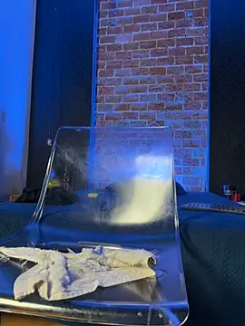 GrayAndrews live XXX chat