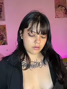 צ'אט XXX בשידור חי של missalicev