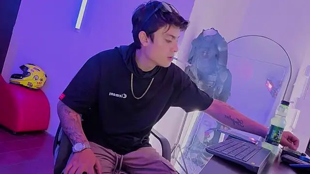 angel_still_'s Live XXX Chat