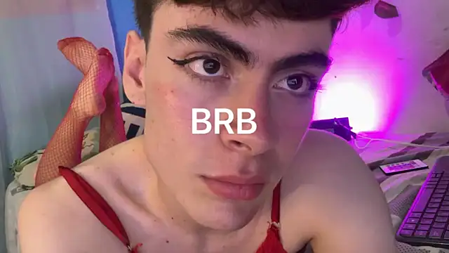 _peachyboyn Live XXX chat