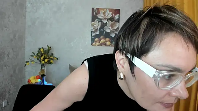 MayaNoire's Live XXX Chat