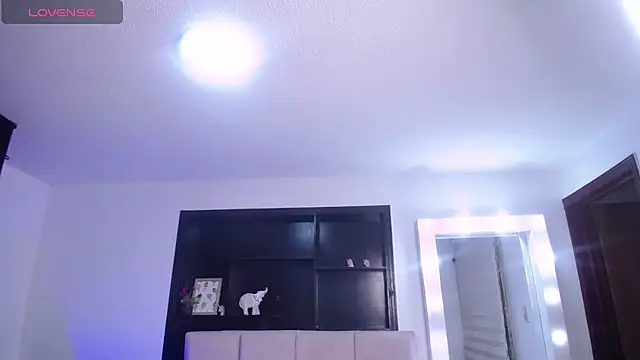 Wendy_1_'s Live XXX Chat