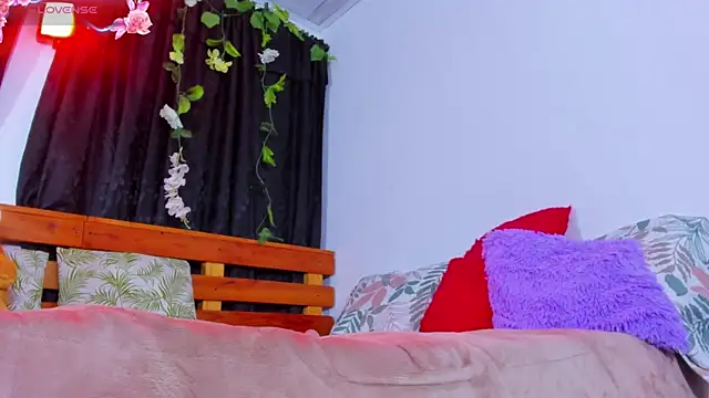 Perla_Franco Adlı Modelin Web Kamerası Şovu