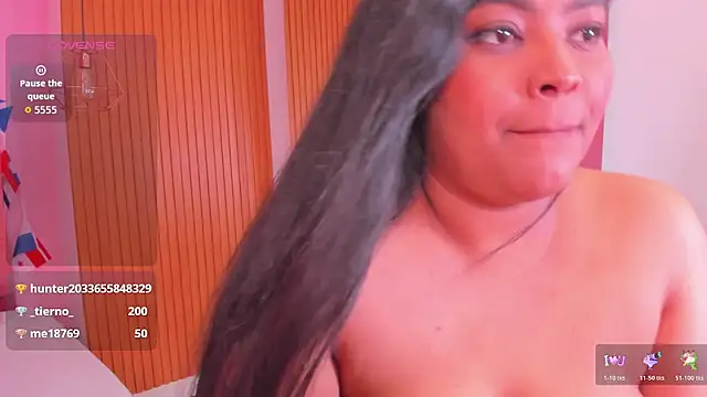 riley_dolly লাইভ XXX চ্যাট
