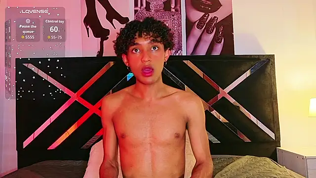 Aaron_Wiintern Live XXX chat