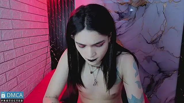 MaeveKuro 网络视讯表演