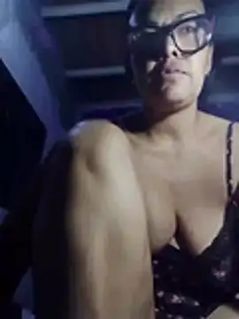 Chat XXX en directo de Xoticxenax