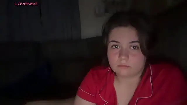 BugsAndDazey élő XXX-chatje