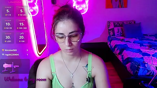 valentina_angel élő XXX-chatje