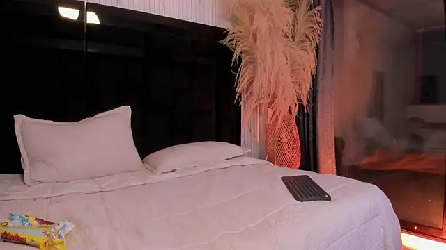 Melany_Luv élő XXX-chatje