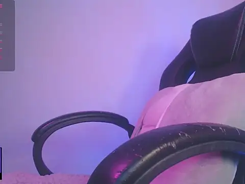 alien__show élő XXX-chatje