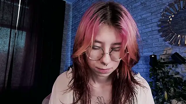 Alice_Nyx Chat XXX in diretta