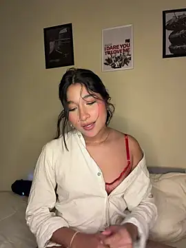 AriBunny18's Live XXX Chat