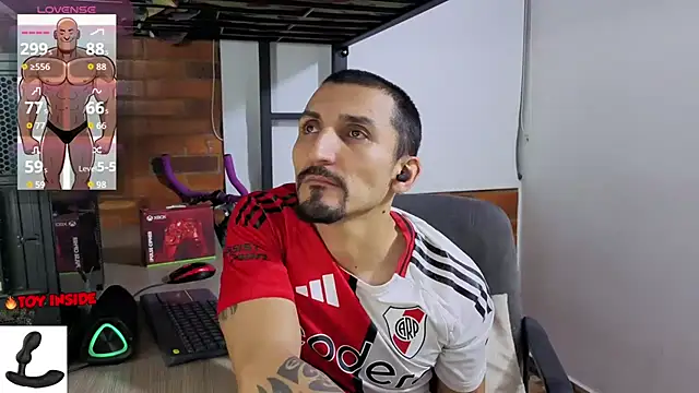 دردشة Marck_Muscle الجنسية المباشرة