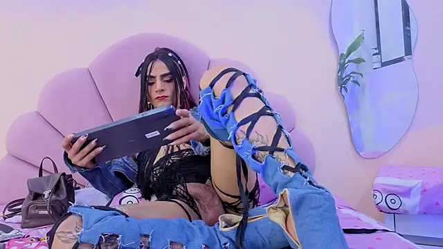 Chat XXX en directo de katrina_blaze