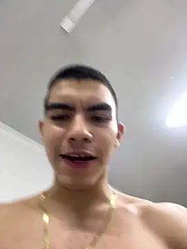 צ'אט XXX בשידור חי של Sebastian_Vega