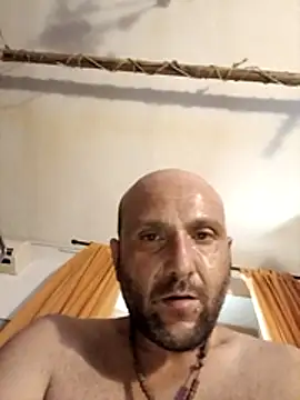 Show modela vogliosobisex na web-kameri