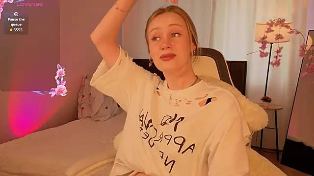 Chat +18 de EvaHamilton ao vivo
