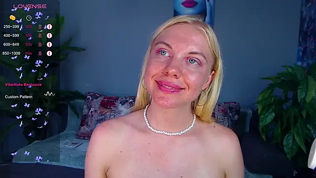 FromRussia élő XXX-chatje