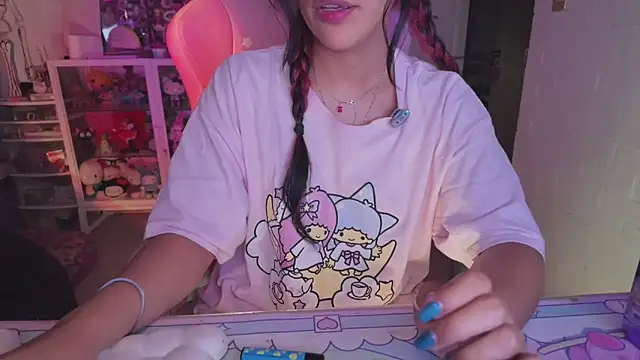 kaithra 라이브 XXX 채팅