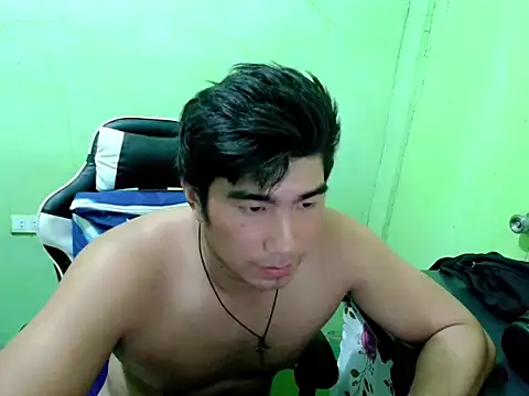 HunkfiremanのライブXXXチャット