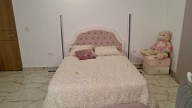 Chat XXX ao vivo de MissBecka_
