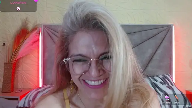 Živý XXX chat Esmeralda_oikos