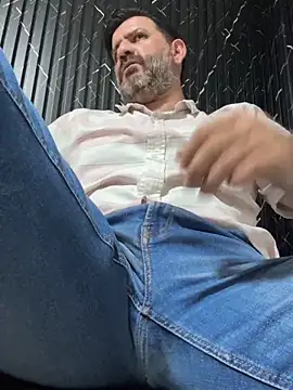แชท XXX สดของ Hairy_Dad86