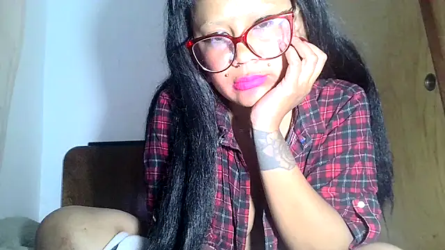 xblackstarX1's Live XXX Chat