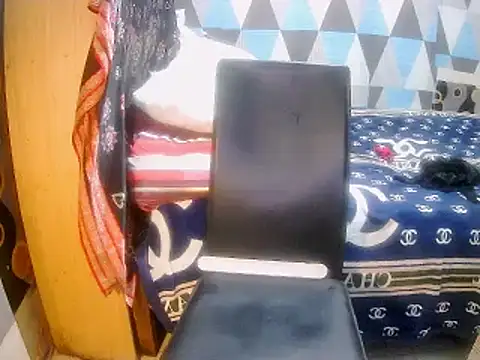 Trish_CurveCock 现场XXX聊天