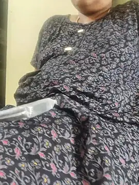 yamini1431 élő XXX-chatje