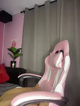 DulceLatinaxo élő XXX-chatje