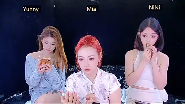 MiNi-U 现场XXX聊天