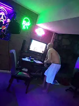 chronic_vibez élő XXX-chatje