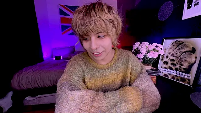 Онлайн чат XXX Aronn_44
